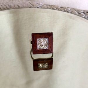 Unique Sterling Silver Ring, Square Wood Top Swirl Pattern in middle. Marked 925